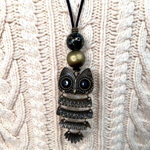 π€©Owl Handmade Necklace, Size: OS, Black and Gold Colours, Splatter Bead,EUCπ€©